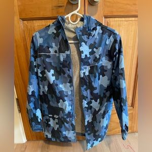 Boys Lands End blue camo rain jacket